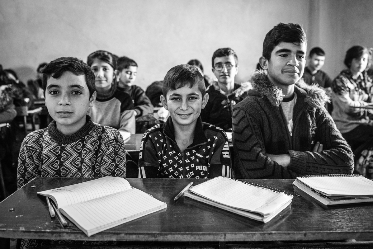 Escuela dentro del campo de refugiados kurdos de Afrin, Sheba, Siria, 2023. Foto: Mauricio Centurion